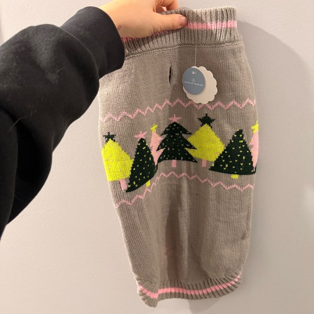 Grey Knit Dog Sweater with Colorful Tree Design - L